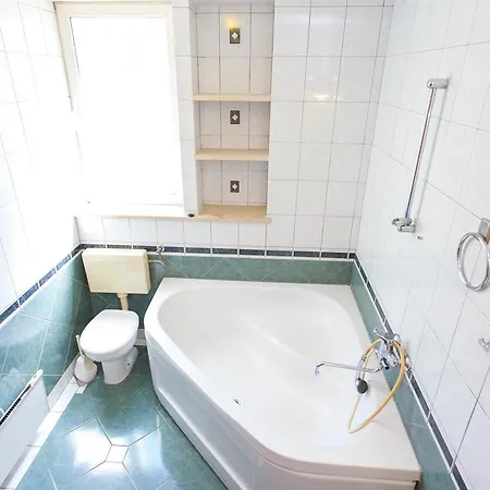 Kumpar מאקרסקה